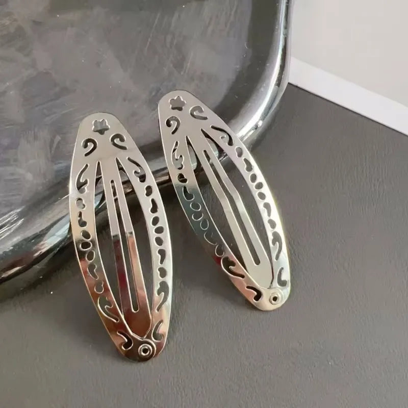 Vintage Hollowed Out Pattern Hair Clips Y2K Geometric Silver Oval Snap Hairclips Punk Metal Side Hairpin Korean Hair Accessories