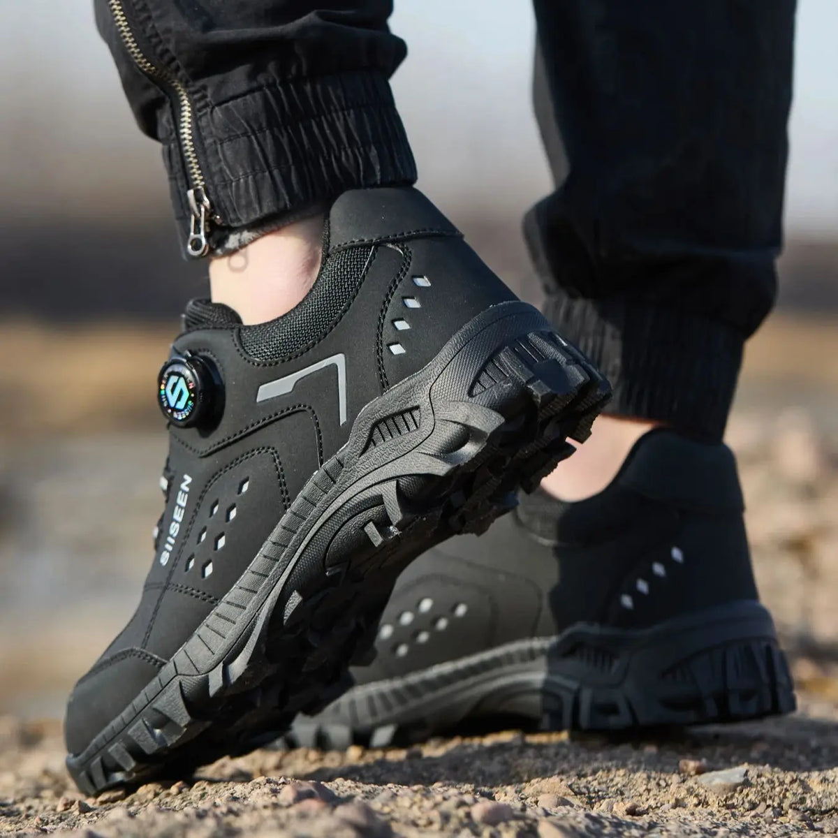 Men's Steel Head Safety Shoes Puncture And Smash Resistant Lightweight Sole Breathable Upper for Outdoor Workshop Work Shoes